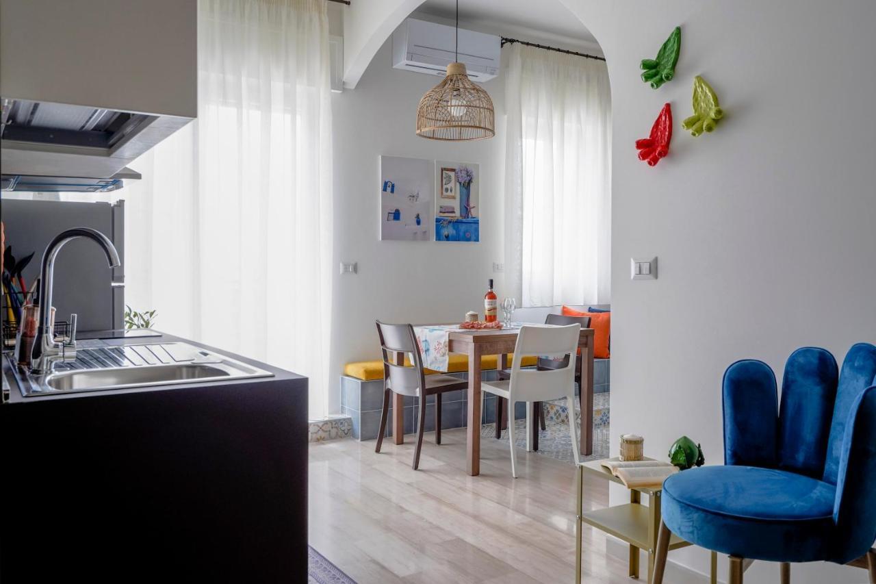 Mediterranea Apartment- Central Station - Free Wifi&Netflix Bari Exterior foto