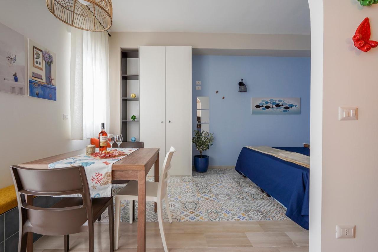 Mediterranea Apartment- Central Station - Free Wifi&Netflix Bari Exterior foto