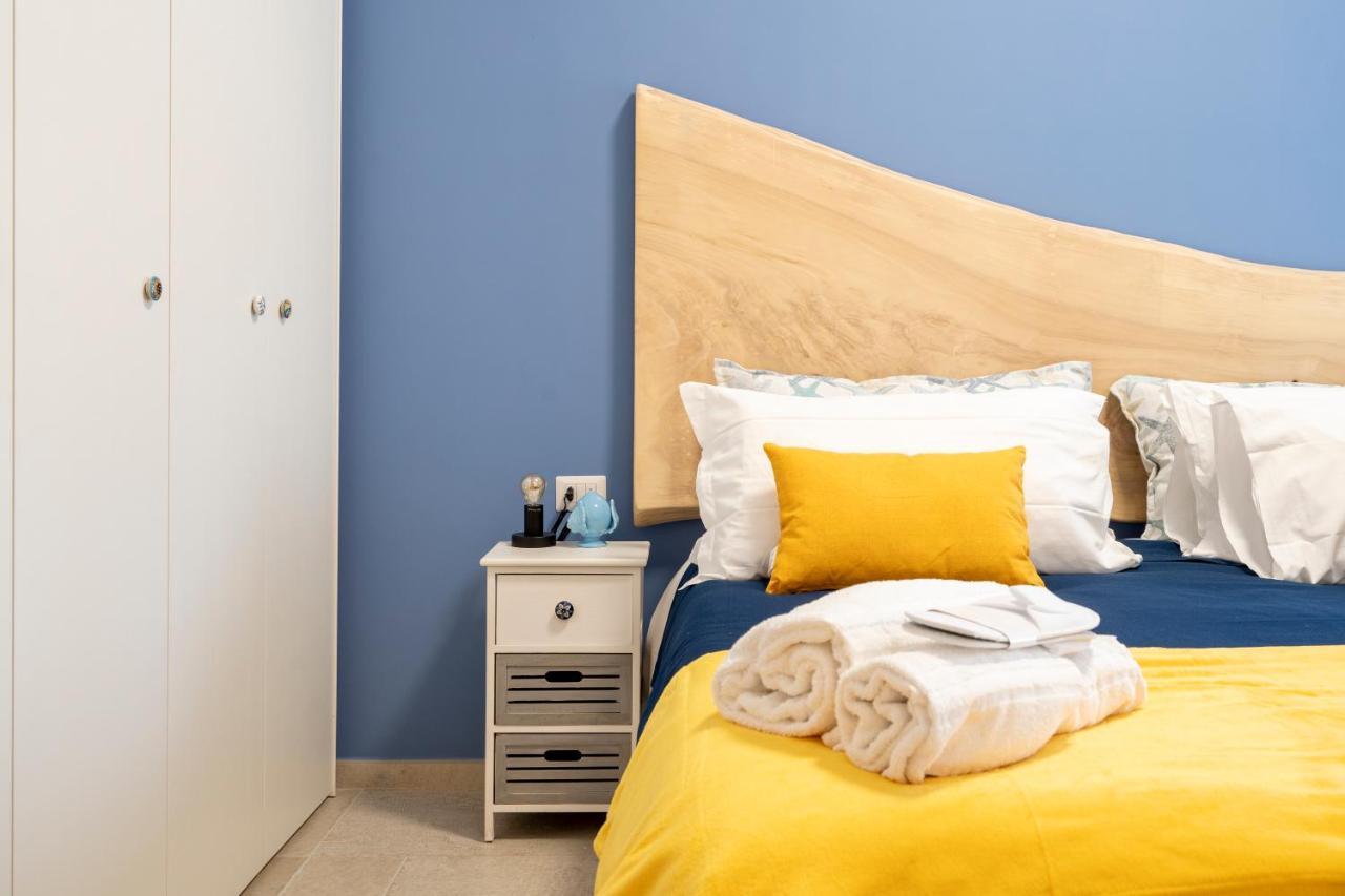 Mediterranea Apartment- Central Station - Free Wifi&Netflix Bari Exterior foto