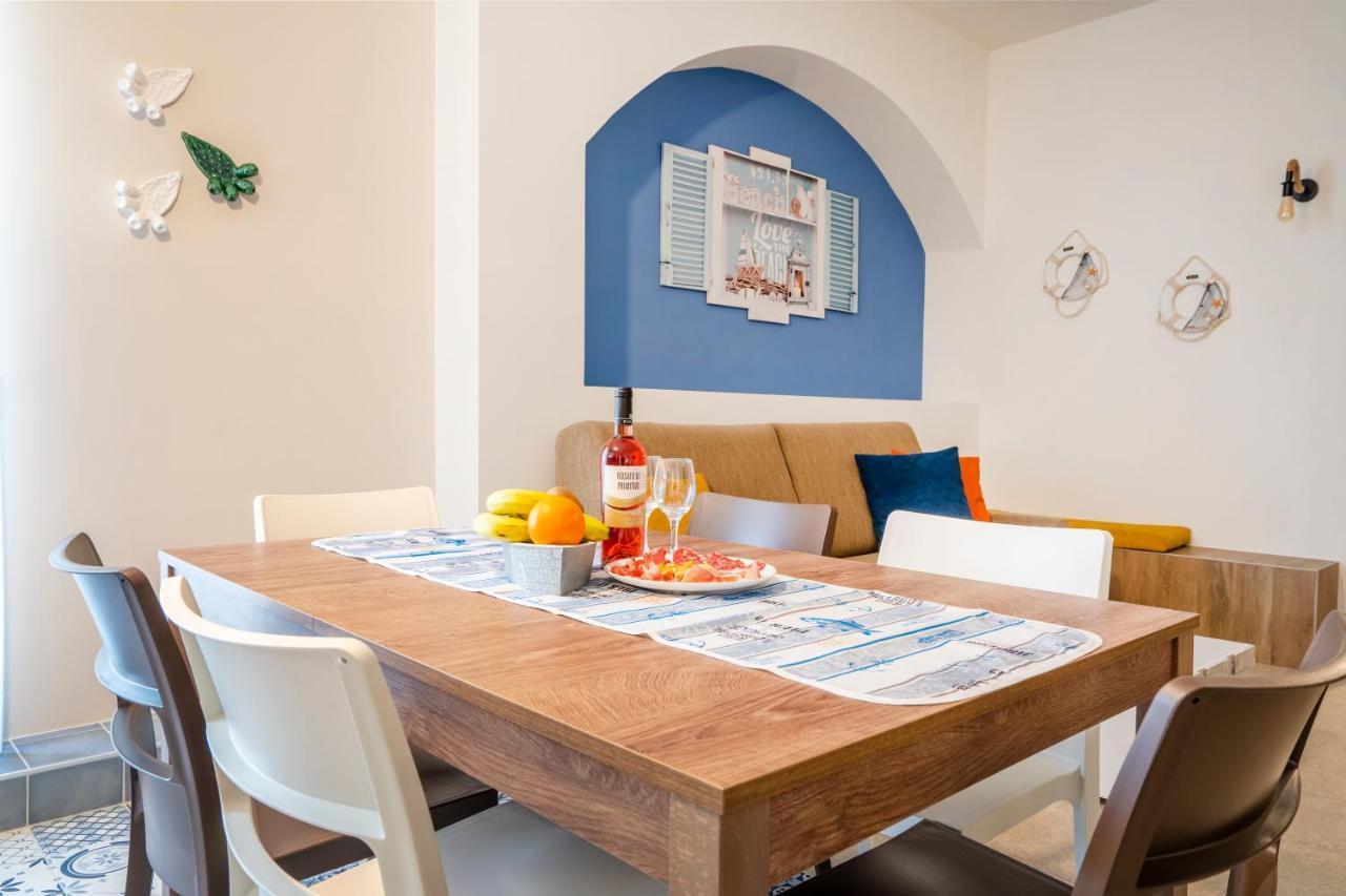 Mediterranea Apartment- Central Station - Free Wifi&Netflix Bari Exterior foto